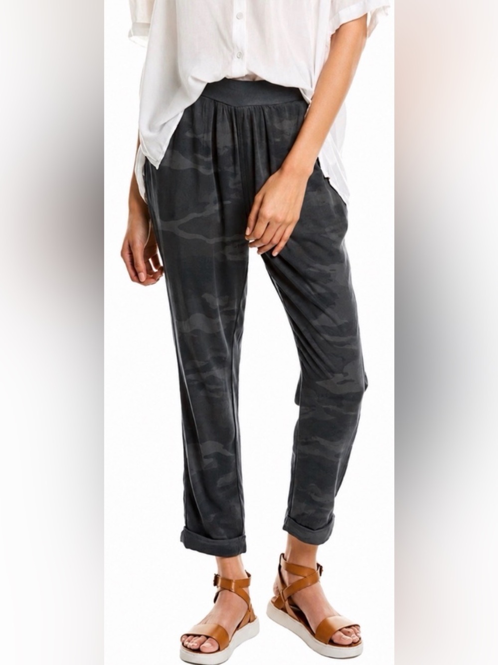 Splendid Women’s "NIKITA" Camo Print Cuff Pants RS2C6TX Sz Medium Gorpcore